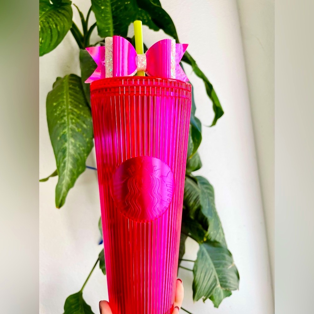 🩷 Starbucks Summer 2023 Pleated Magenta tumbler with bow